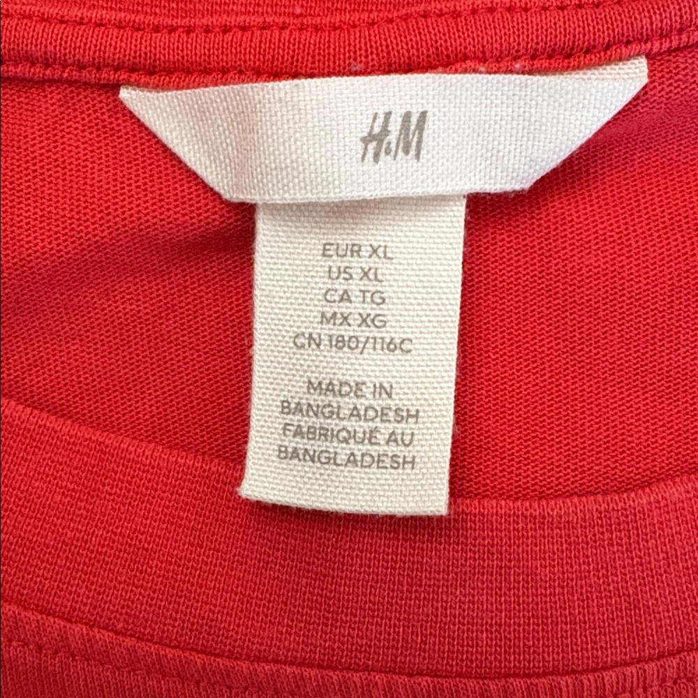 H&M Smocked Top - Picture 4 of 4